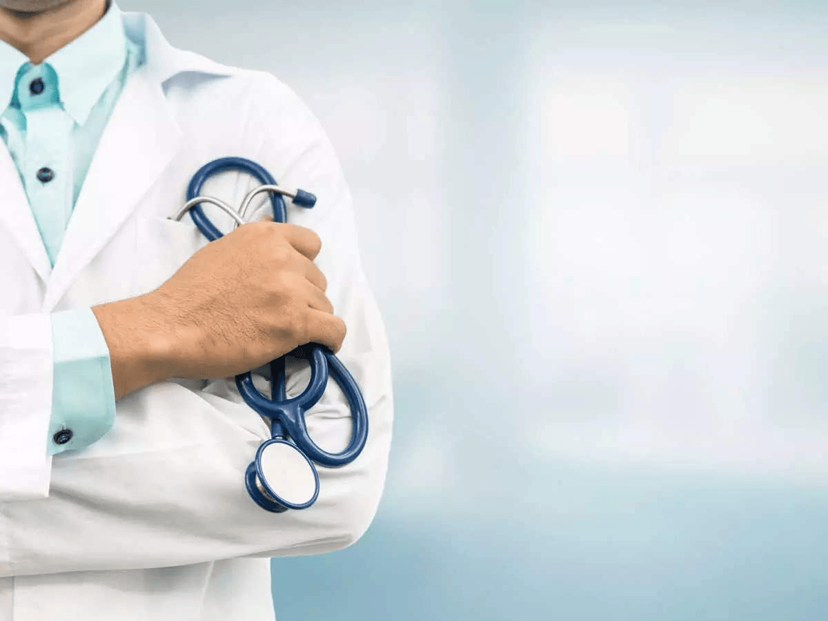 Dr. Praveen Gupta (Child Specialist)